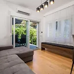 Zid Apartman